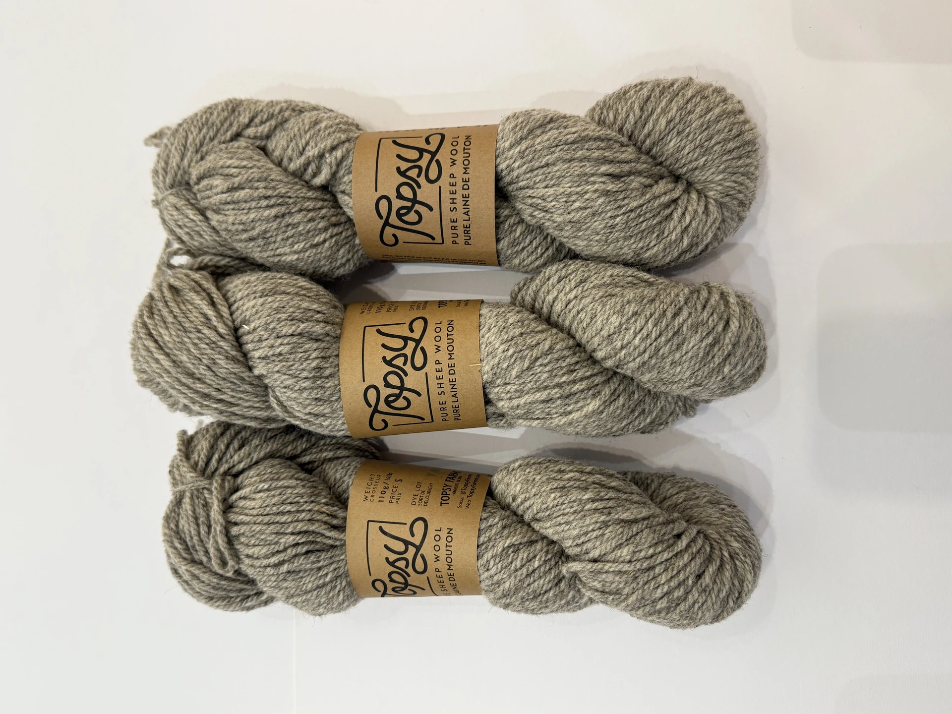 Aran Weight Yarn 130M/110G 淺米灰