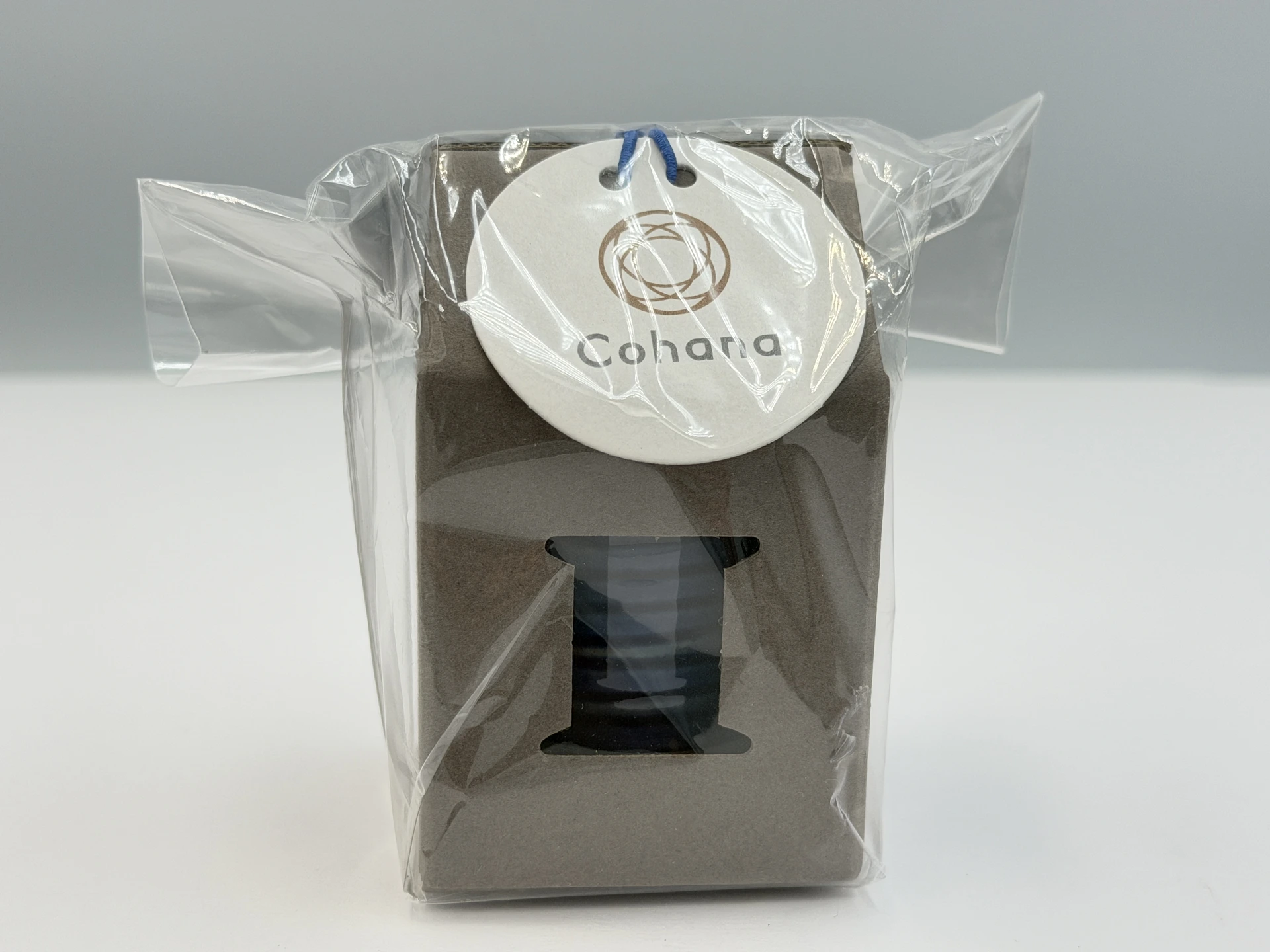 Cohana 波佐見燒 線軸造型 磁吸針桶